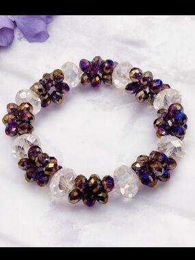 Stunning Multi Faceted Purple and Clear AB Glass Bead Stretch Bracelet